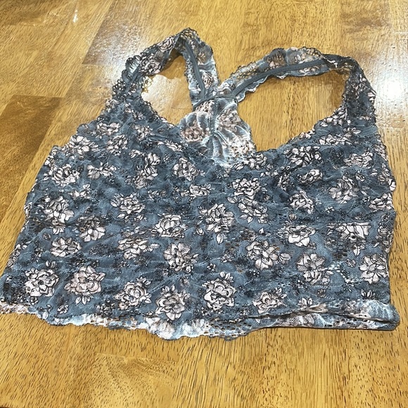 Lot three bralettes - Picture 3 of 4